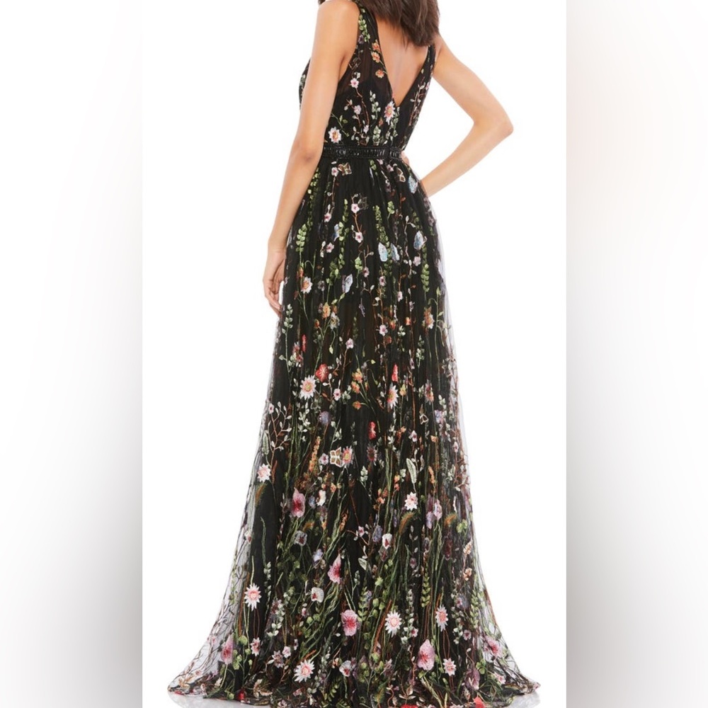 Mac Duggal Floral Embroidered Grown - Picture 2 of 10